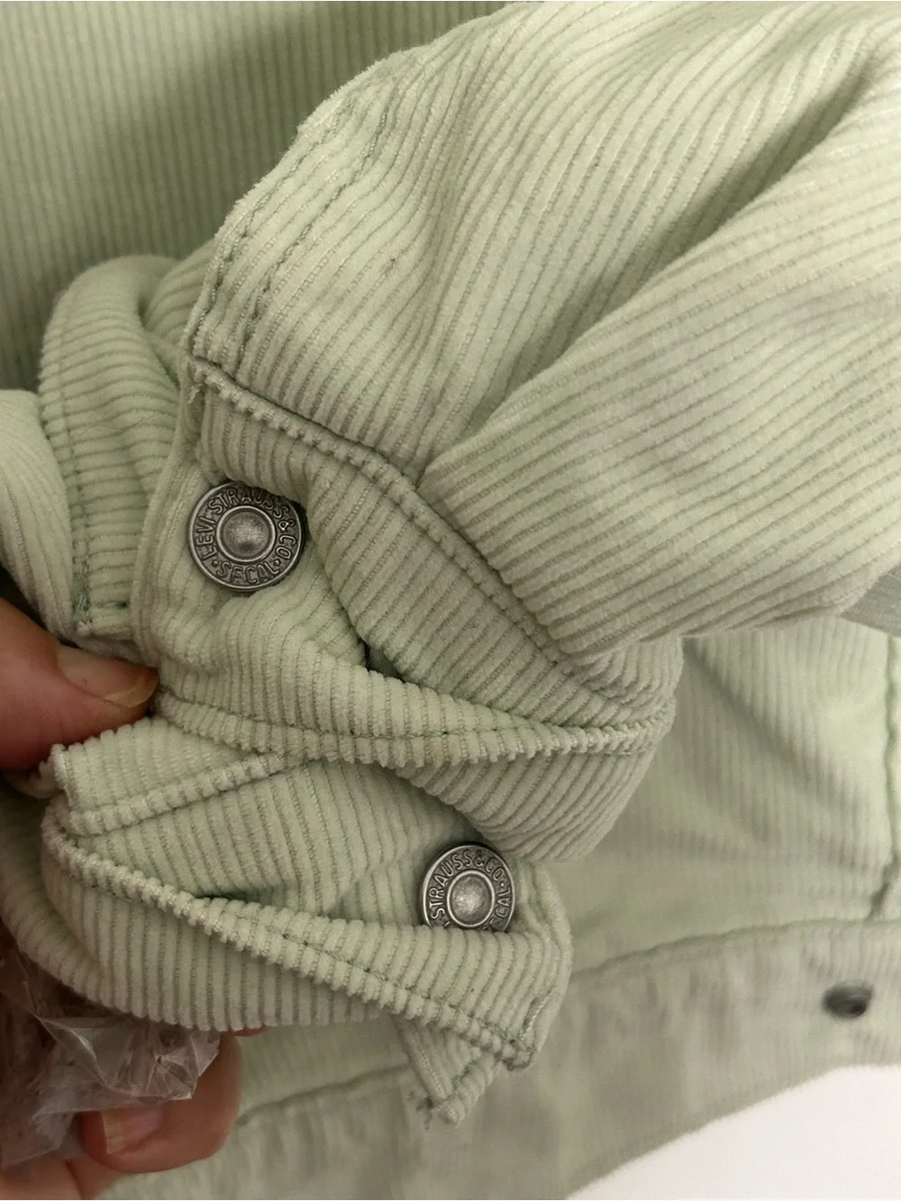 Levi’s Mint Green Corduroy Sherpa Trucker Jacket Size M A3489